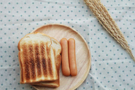 breakfast hotdog with bread