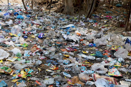 littering image of Garbage throw on side of road in indiaの写真素材
