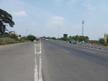 Empty express highway road in Gujarat ( india)の写真素材