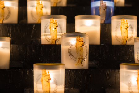 Votive candles at Notre Dame, Paris, Franceの写真素材