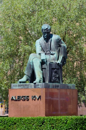 Statue of Aleksis Kivi - famous finnish writer. Helsinki Finlandの写真素材