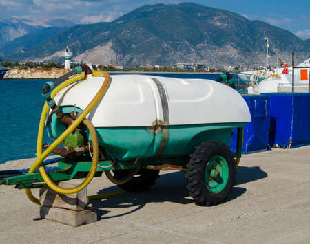 Mobile tank for pumping black water from boats.