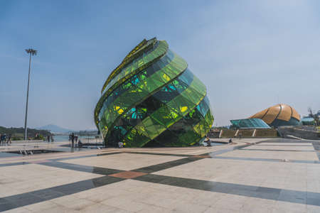 Glass Pavilion in the form of a flower bud of the artichoke in the Lam Vien Square. Dalat, Vietnam - March 17, 2020のeditorial素材