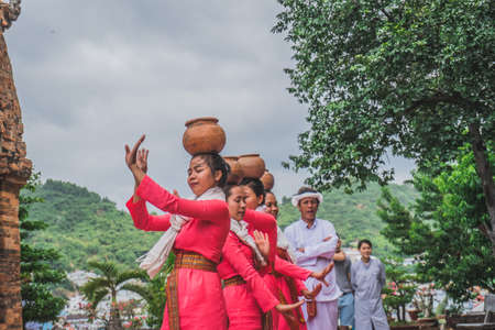 Vietnamese women dancing a traditional dance. Nha Trang, Vietnam - March 15, 2020.のeditorial素材