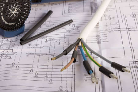 Use of heat shrink tubingの写真素材