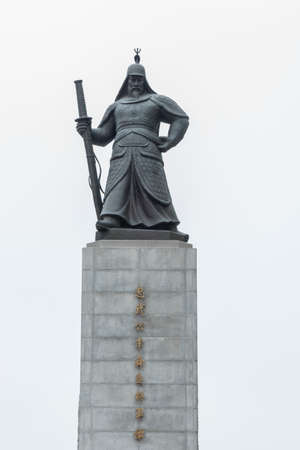 Statue of the Admiral Yi Sun-Sinのeditorial素材