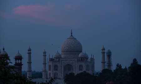 Taj Mahal from a rooftop during sunsetの写真素材