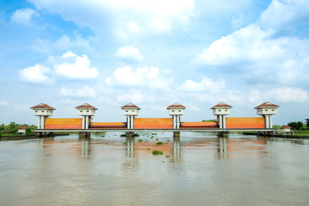 Bangkok, THAILAND - September 23, 2022: The Bang Pakong Water Regulator is in the Bang Kaeo district of Chachoengsao this is very beautiful scenery, Thailandのeditorial素材