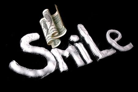 cocaine to the dollar on the mirrorの写真素材