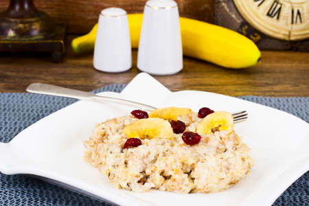 Oatmeal Cranberry and Banana Health Diet Food Studio Photoの写真素材