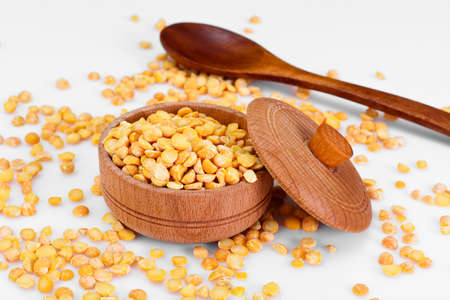 Dried Yellow Peas Isolated Background Studio Photoの写真素材