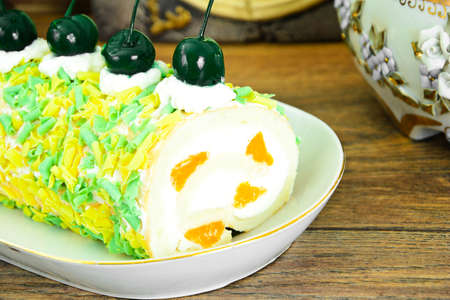 Sponge Roulade with Cream, Mandarin and Cherry Studio Photoの写真素材