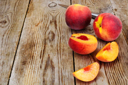 Peach Isolated on White Background Studio Photoの写真素材
