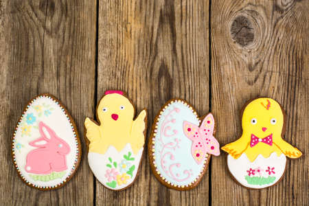 Easter gingerbread cookies with icing