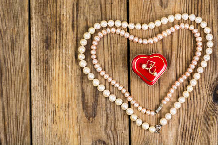 Pearl jewelry as a gift on Valentines Dayの写真素材