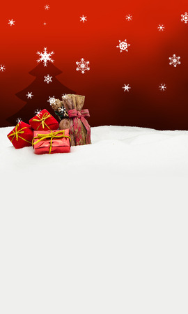 Christmas background - Christmas tree - gifts - red - Snowの写真素材