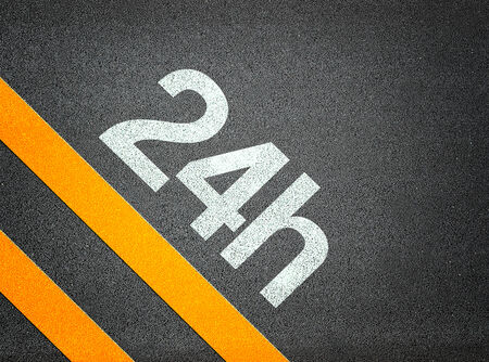 24 Service Delivery Service Express Road Asphaltの写真素材