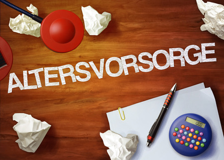 altersvorsorge desktop memo calculator office think organizeの写真素材