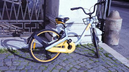 bike rental on the streets of Rome.の写真素材