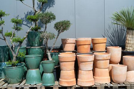 Color Flower Pots, Flowerpot Pattern, New Ceramic Pottery, Various Clay Handicraft, Garden Vase Design, Handmade Decorative Flower Pots Sellの写真素材