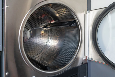 Laundromat Service, Line of Laundry Machines, Commercial Laundrette, Public Launderette Washer, Street Laundromat Serviceの写真素材