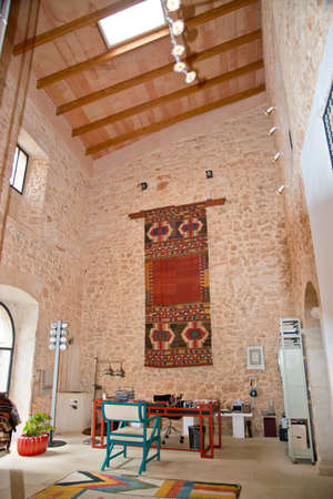 SANTANYI, MAJORCA, SPAIN - NOVEMBER 2, 2013: Beautiful interior of Sailer gallery on November 2, 2013 in Santanyi, Mallorca, Spain.のeditorial素材