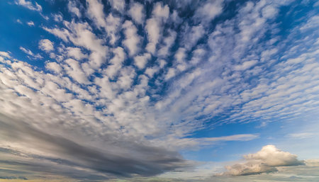 blue sky with clouds background overlay ideal for sky replacementの素材