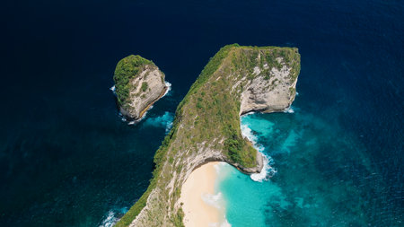 Aerial Kelingking Beach, Nusa Penida: T-Rex Cliff And Turquoise Bayの写真素材