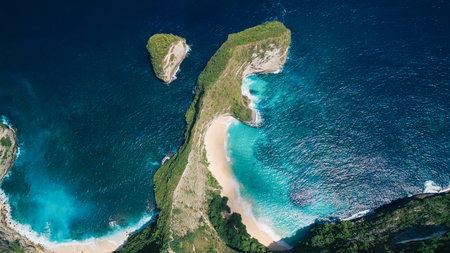 Drone View Bali Kelingking Beach Iconic T-Rex Cliff, Nusa Penida Coastの写真素材