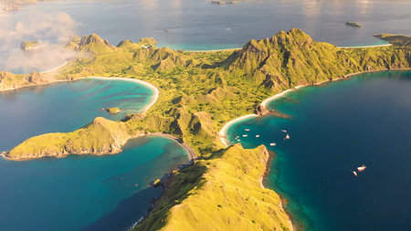 Aerial view of a small island in the middle of the seaの素材