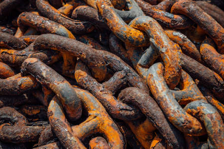 Rusty Old Chain in a Sea Port Close upの写真素材