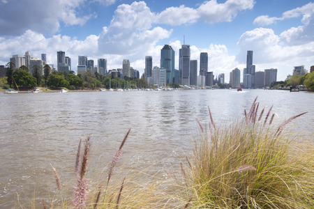 Brisbane, Australia - 26th September, 2014: View from Kangaroo point in Brisbane where tourists visit to see the city and families bbq.のeditorial素材