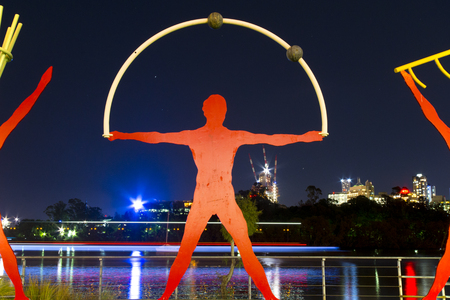 BRISBANE AUSTRALIA  27 MAY 2015: The innercity of Brisbane City and river view  from Kangaroo Point on 27th May 2015.のeditorial素材
