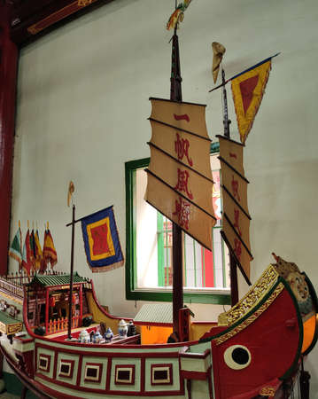 HOI AN, VIETNAM - NOVEMBER 23, 2019: Interior of the Hoa Van Le Nghia Temple in Hoi An in Quang Nam province in Central Vietnam.のeditorial素材