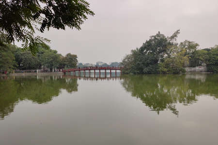 View on the lake of the returned sword and lake of green water Ho Hoan Kiem in the center of Hanoi.のeditorial素材