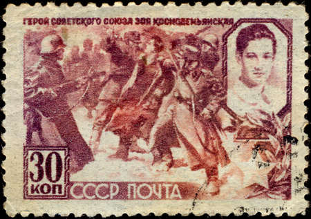USSR - CIRCA 1944: A stamp printed by USSR shows Nazi Soldiers Leading Zoya Kosmodemjanskaja (1923-1941) to her Death, circa 1944のeditorial素材