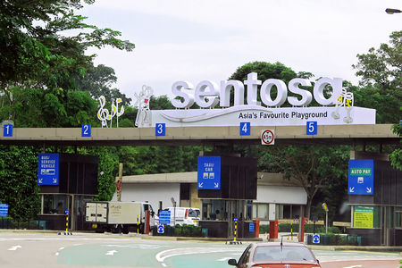 Singapore - 15 MAY 2011: Main Entrance gate for Sentosa island in Singapore  there is a charge for anybody who wants to enter Sentosaのeditorial素材