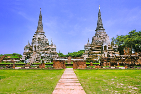 Old ancient historical Wat Phra si Sanphet Temple in Ayutthaya Thailandの写真素材