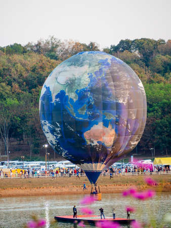 CHIANGRAI Thailand - FEBUARY 12-16 2020 : Singha Park ChiangRai International valentine's Balloon Fiesta 2020 in Singha Park, Chiang Rai, Thailand.のeditorial素材
