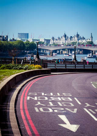 LONDON, UK â MAY 17, 2014: A view of London from the Blackfriars Station area, with the Royal Courts of Justice building seen in the background.のeditorial素材