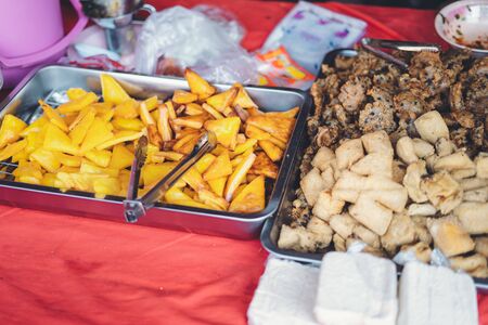 Yellow rice noodles at Pai Fresh Market-の写真素材