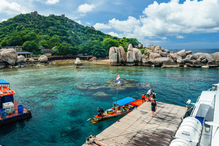 Summer Island Tourist Pier and Diving Site, Koh Nang Yuan Pier, Thailandの写真素材