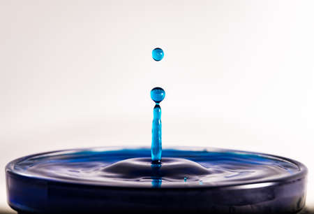 The form of a drop falling into a bowl of water 2018の写真素材
