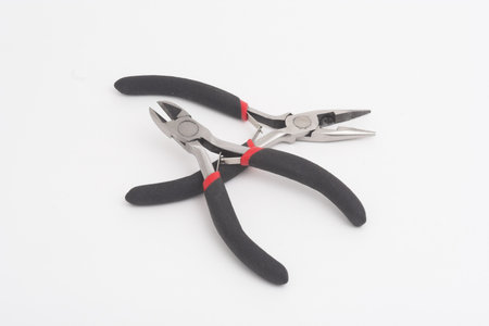 Pliers, pincers