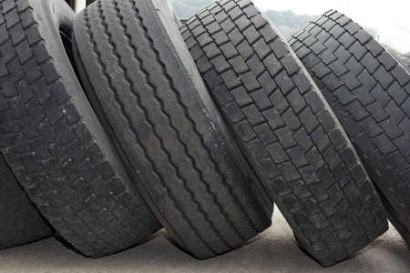 stack of old tires の写真素材