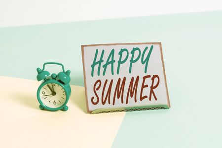 Text sign showing Happy Summer. Business photo text Beaches Sunshine Relaxation Warm Sunny Season Solsticeの写真素材