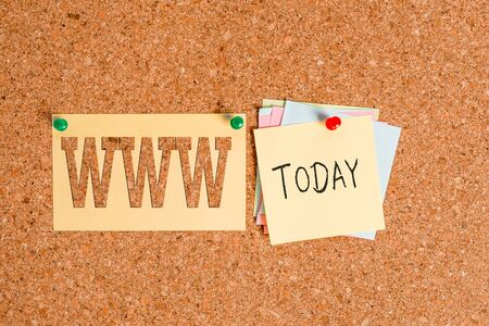 Word writing text Www. Business photo showcasing Network of online content Formatted in HTML and accessed via HTTP Corkboard color size paper pin thumbtack tack sheet billboard notice boardの写真素材