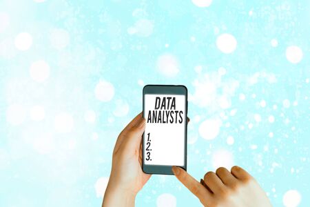 Writing note showing Data Analysts. Business concept for Programmer Design and Create Report Identifies patternsの写真素材