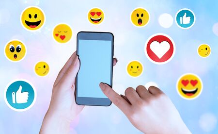 Social Media Communication Chat Messages Blank Speech Bubble Flat Icon