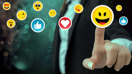 Social Media Communication Chat Messages Blank Speech Bubble Flat Icon